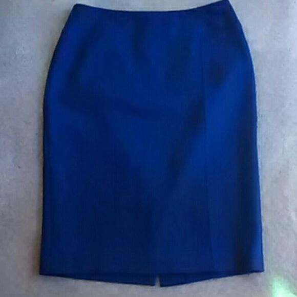 Semantiks Perfect Pencil Skirt - Picture 2 of 6